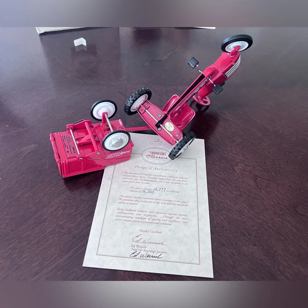 Hallmark Kiddie Car Classics Murray Tractor & Trailer - Picture 7 of 8